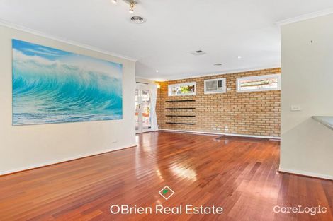 Property photo of 22 Pardalote Avenue Carrum Downs VIC 3201
