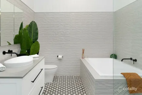 Property photo of 55 Manchester Terrace Indooroopilly QLD 4068