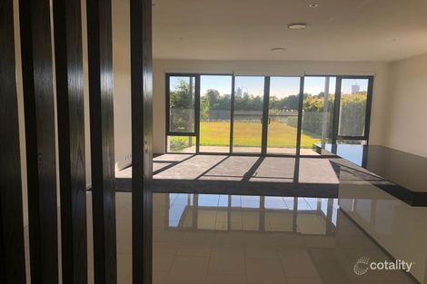 Property photo of 30 Concourse Drive Mermaid Waters QLD 4218