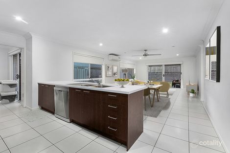 Property photo of 32 Affinity Way South Ripley QLD 4306