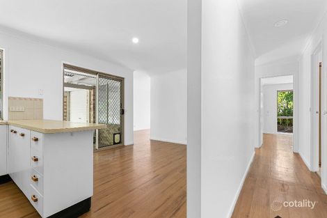Property photo of 20 Matong Drive Ocean Shores NSW 2483