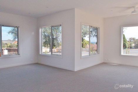 Property photo of 1/2 Newcombe Street Portarlington VIC 3223
