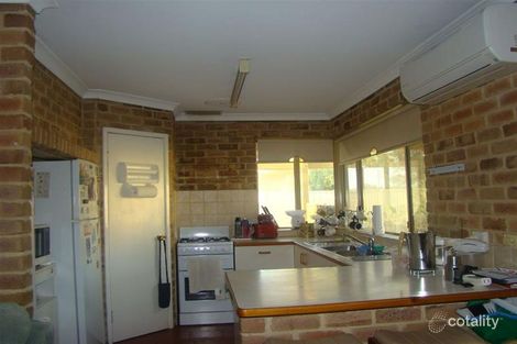 Property photo of 1 Laurina Place Boyanup WA 6237