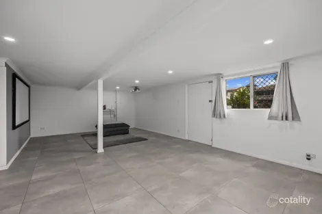 Property photo of 35 Dulcie Street Raceview QLD 4305