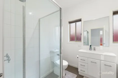 Property photo of 4 Dolphin Drive South Morang VIC 3752