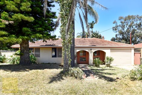 Property photo of 27 Henniker Way Koondoola WA 6064