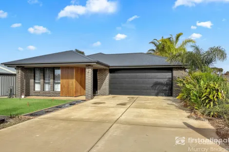 Property photo of 2 Eucalypt Road Northern Heights SA 5253