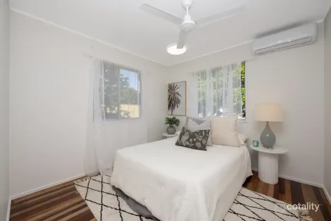 Property photo of 13 Wellesley Drive Thuringowa Central QLD 4817