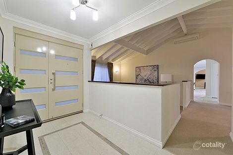 Property photo of 15 Sandpiper Street Sorrento WA 6020