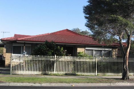 4 Darren Rd, Springvale South, VIC 3172