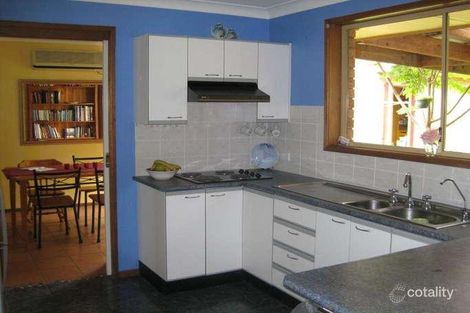 Property photo of 2 Osprey Close Mount Hutton NSW 2290