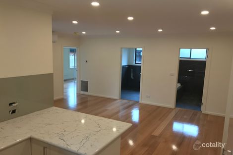 Property photo of 38 Larool Crescent Seaford VIC 3198