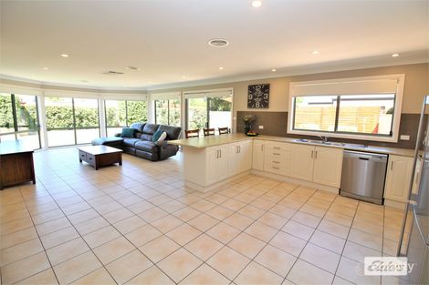 Property photo of 5 Tubbo Crescent Griffith NSW 2680