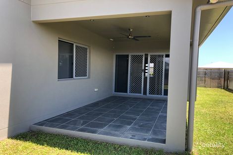 Property photo of 26 Fremont Street Mount Low QLD 4818