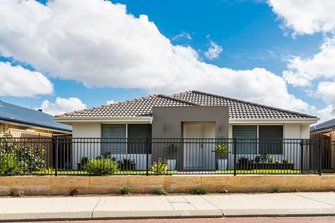 Property photo of 42 Kardan Boulevard Byford WA 6122