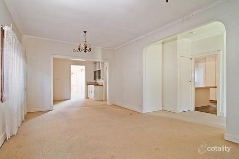 Property photo of 28 Jackson Street Niddrie VIC 3042