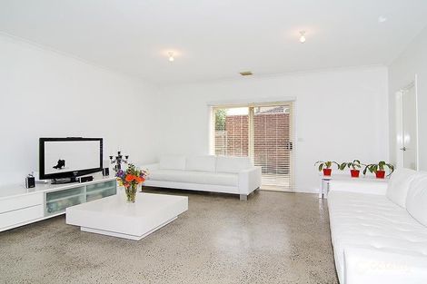 Property photo of 4/71 Cumberland Road Pascoe Vale VIC 3044