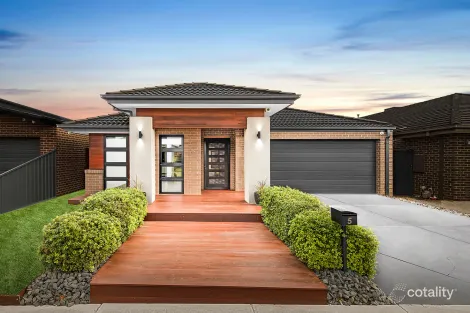 5 Uralla St, Manor Lakes, VIC 3024