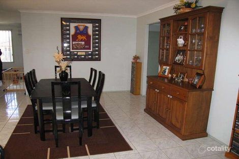 Property photo of 2 Fulham Court Birkdale QLD 4159