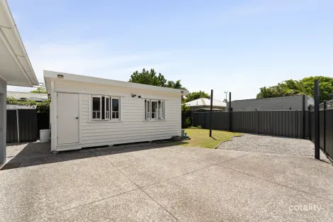 Property photo of 8 Tyler Street Northgate QLD 4013