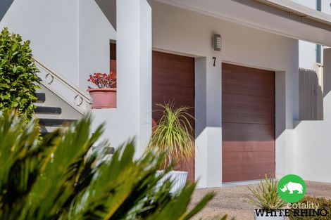 Property photo of 7 Temora Place Karabar NSW 2620