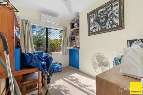 Property photo of 3 Fitzallan Close Kanimbla QLD 4870