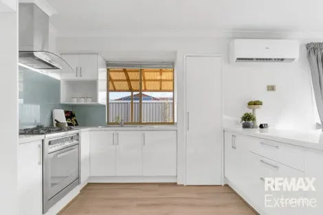 Property photo of 42 Fleetwood Circuit Woodvale WA 6026