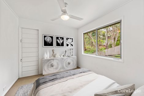 Property photo of 32 Almeida Street Indooroopilly QLD 4068