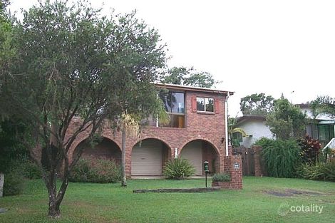 8 Pearen St, Clontarf, QLD 4019