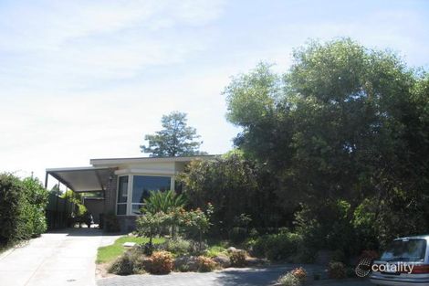 18 Columbia Cres, Modbury North, SA 5092