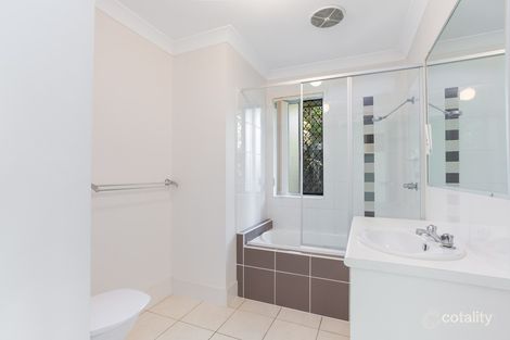 3/6 Myrtle Cres, Bridgeman Downs, QLD 4035