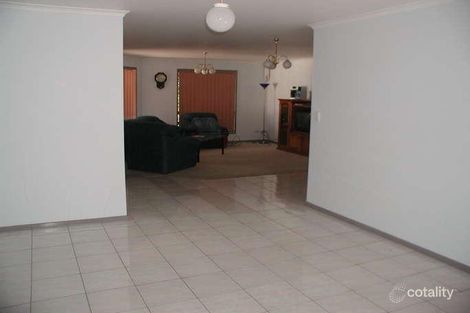 Property photo of 60 Thames Boulevard Werribee VIC 3030