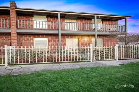 Property photo of 27 Monastery Drive Wendouree VIC 3355