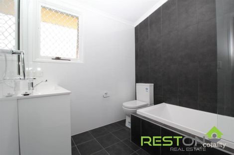 1 Tetbury Cl, Cambridge Park, NSW 2747