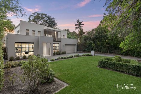 Property photo of 109 Strickland Crescent Deakin ACT 2600