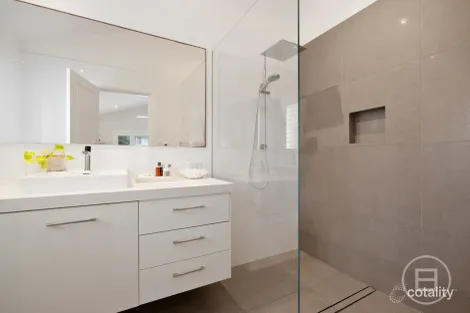 Property photo of 53 Bardo Road Newport NSW 2106