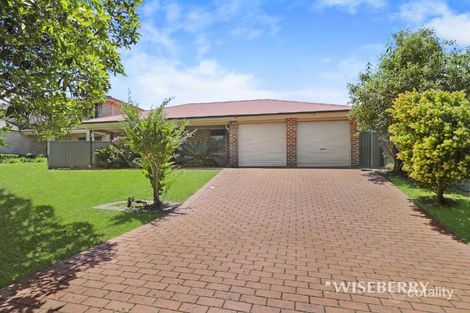 Property photo of 18 Duntroon Close Hamlyn Terrace NSW 2259