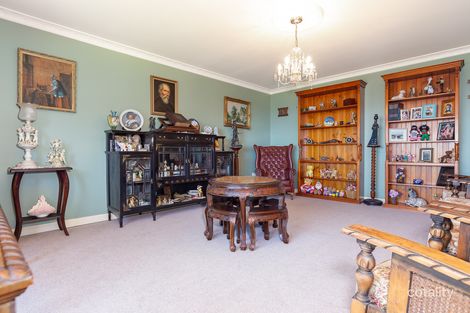 Property photo of 24B Kauzal Crescent Surf Beach NSW 2536