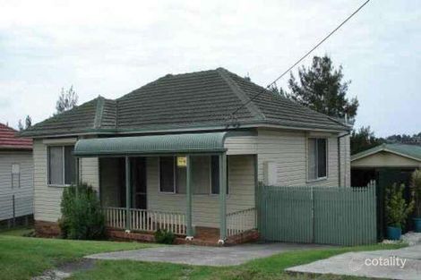 Property photo of 17 Gloucester Crescent Dapto NSW 2530