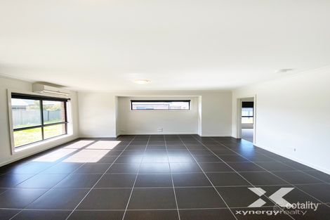 Property photo of 10 Doughty Road Craigieburn VIC 3064