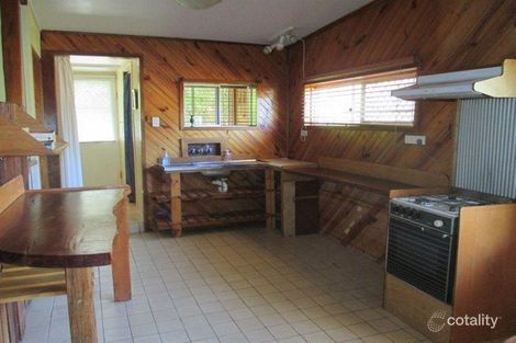 15 Coronation Dr, Mount Morgan, QLD 4714