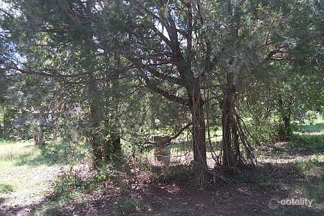 13 Kooberry St, Macleay Island, QLD 4184