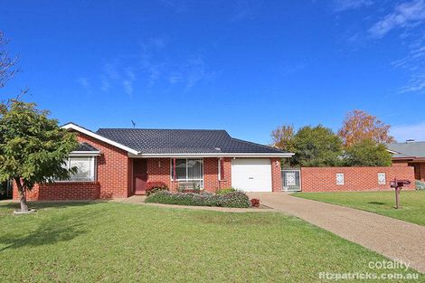 Property photo of 5 Coventry Place Lake Albert NSW 2650
