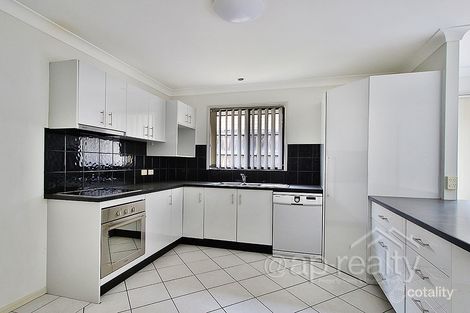 Property photo of 8 Warrumbungle Street Forest Lake QLD 4078