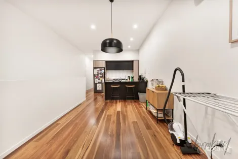 Property photo of 19 Albany Road Mill Park VIC 3082