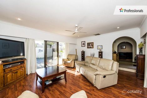 Property photo of 72 Tollington Park Road Kelmscott WA 6111