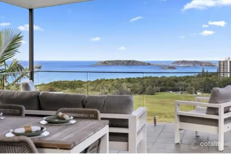 Property photo of 10 Macauleys Headland Drive Coffs Harbour NSW 2450