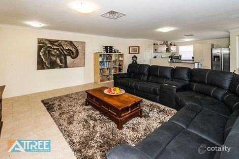 2/3 Paros Lane, Canning Vale, WA 6155