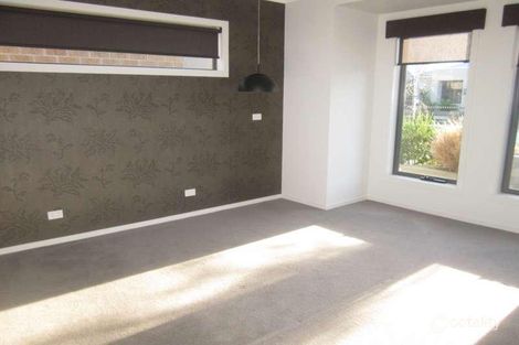 Property photo of 8 Miami Drive Point Cook VIC 3030