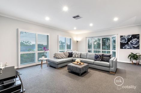 Property photo of 34 Nerreman Gateway Eltham VIC 3095
